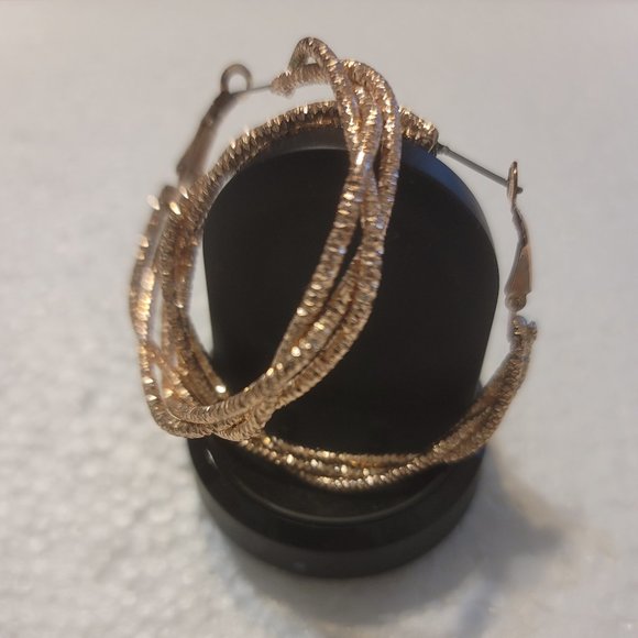 Ear rings - Picture 2 of 2